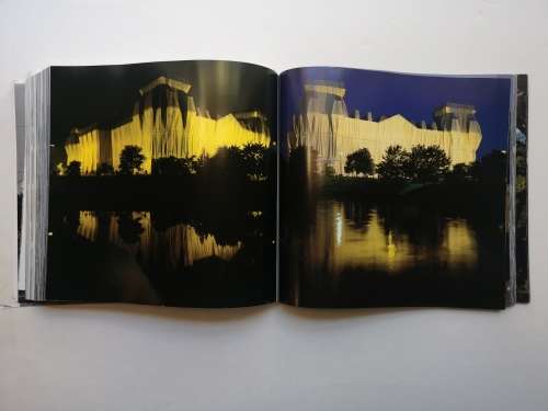 Wrapped Reichstag, Berlin, 1971-95 (Jumbo S.) Paperback  Jeanne-Claude and Christo (Author)