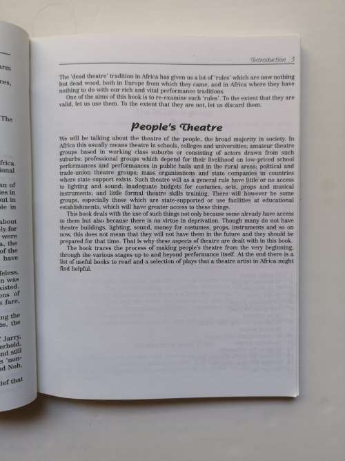 Making people's theatre Paperback  by Robert Kavanagh (Author)