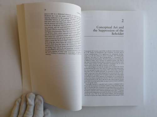 Essays on Art and Language (Writing Art) by Charles Harrison
