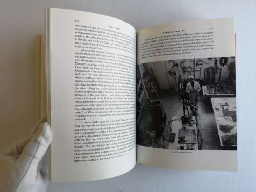 Between Worlds: The Autobiography of Leo Lionni