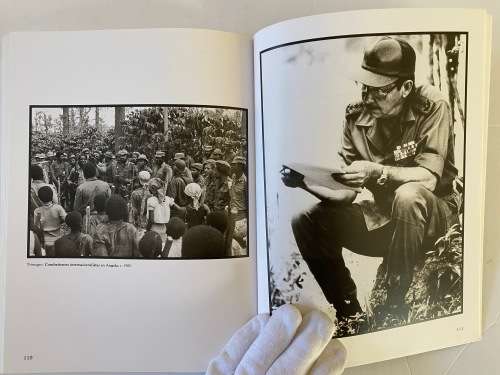 Cien imagenes de la Revolucion Cubana: 1953-1996 (Spanish Edition)by Pedro Álvarez Tabío (Author)