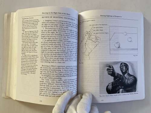 Drawing on the Right Side of the Brain by Betty Edwards