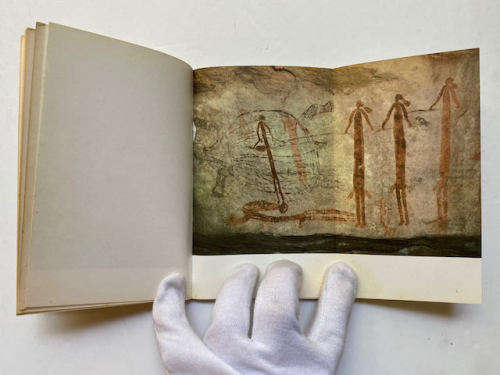 Aboriginal paintings from Australia [Fontana UNESCO art books series]