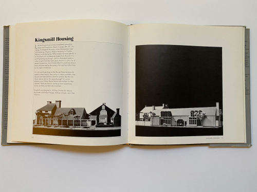 Charles Moore (Monographs on contemporary architecture)  by Gerald Allen