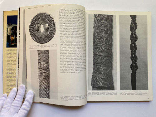 TEXTILE TECHNIQUES IN METAL : For Jewellers, Sculptors, and Textile Artists Fisch, Arline M.