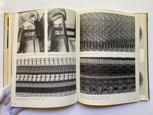 TEXTILE TECHNIQUES IN METAL : For Jewellers, Sculptors, and Textile Artists Fisch, Arline M.