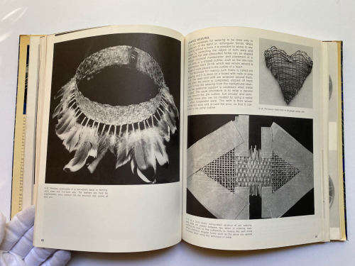 TEXTILE TECHNIQUES IN METAL : For Jewellers, Sculptors, and Textile Artists Fisch, Arline M.