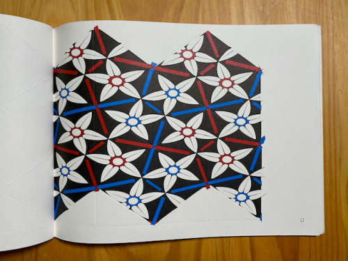 M.C. Escher: kaleidozyklen (Kaleidocycles)