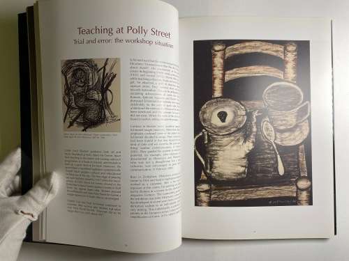 Polly Street. The Story of an Art Centre by Elza Miles.