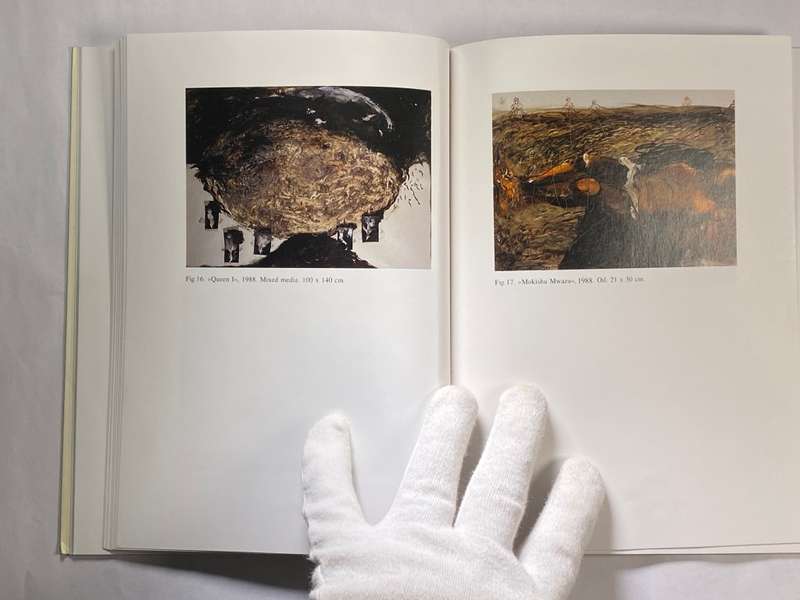 The Labyrinthine Nest  the Art of Doris Bloom