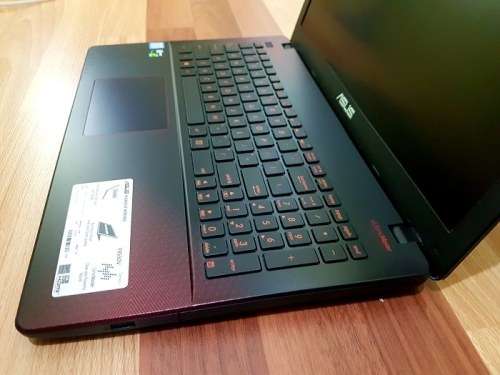 ***MINT GAMING ASUS i7 6th GEN QUAD-CORE// 16 GB RAM// NVIDEA GTX 950M// 15" FHD// 1 TB SATA 3 DRIVE