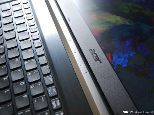***NEW CONDTION ACER i5 7th GEN// 15" FHD// 1TB SATA III DRIVE// 8 GB RAM LAPTOP