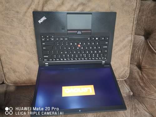 ***LIKE NEW LENOVO T460slim i5 6th gen// 8 GB RAM// 14" FULL HD// 256 GB SSD ULTRABOOK