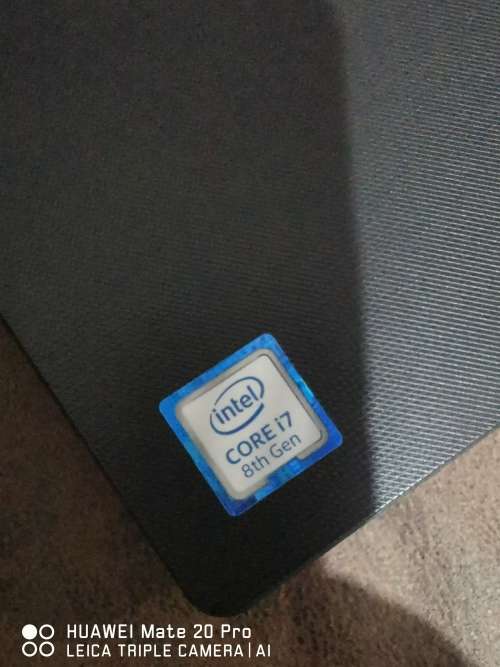 ***MONSTER*** LENOVO i7 8th Gen QUAD-CORE// 8GB RAM// 1 TB SATA DRIVE// 15.6 " HD SCREEN