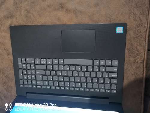 ***MONSTER*** LENOVO i7 8th Gen QUAD-CORE// 8GB RAM// 1 TB SATA DRIVE// 15.6 " HD SCREEN