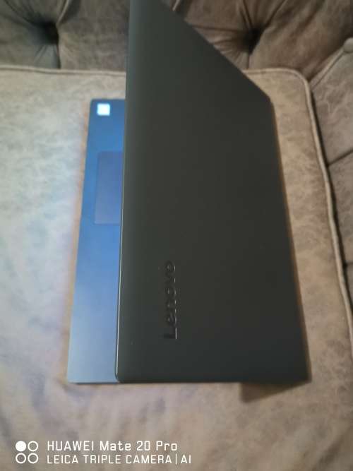 ***MONSTER*** LENOVO i7 8th Gen QUAD-CORE// 8GB RAM// 1 TB SATA DRIVE// 15.6 " HD SCREEN