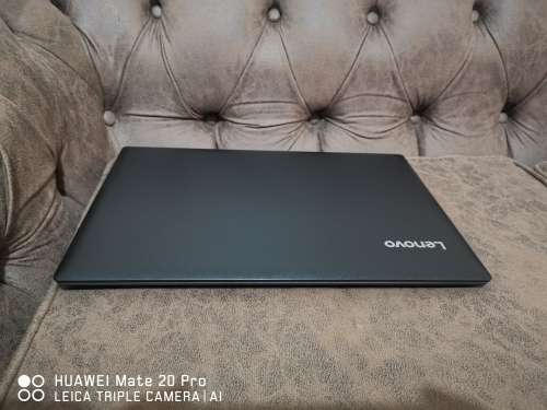 *** BOXED GAMING LATEST LENOVO i7 8th Gen QUAD-CORE// RADEON GFX// 15" FHD// 8 GB RAM// 1TB DRIVE