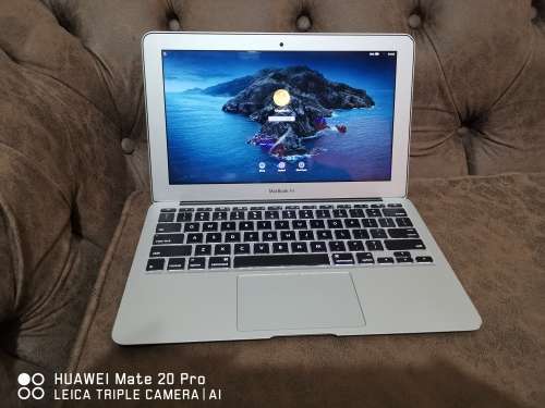 ***RARE LIMITED EDITION*** APPLE MACBOOK AIR Intel® Core i7** 512 GB SSD** 8 GB RAM** ULTRABOOK