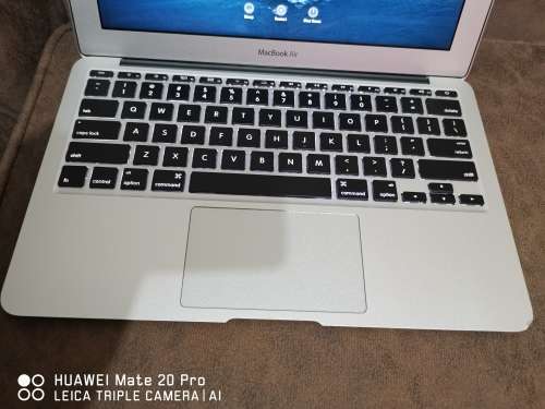 ***RARE LIMITED EDITION*** APPLE MACBOOK AIR Intel® Core i7** 512 GB SSD** 8 GB RAM** ULTRABOOK