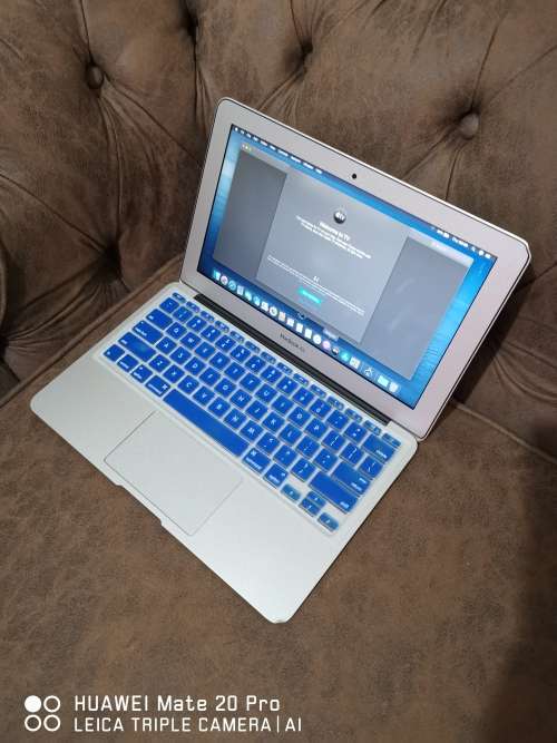 ***RARE LIMITED EDITION*** APPLE MACBOOK AIR Intel® Core i7** 512 GB SSD** 8 GB RAM** ULTRABOOK