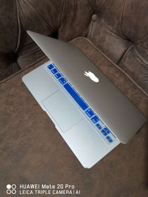 ***RARE LIMITED EDITION*** APPLE MACBOOK AIR Intel® Core i7** 512 GB SSD** 8 GB RAM** ULTRABOOK