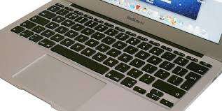 *** APPLE MACBOOK AIR Intel® Core i5** 128 GB SSD** 4 GB RAM** ULTRABOOK