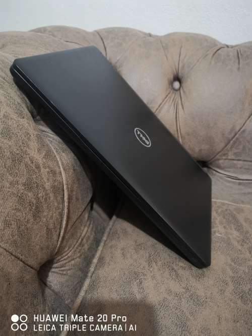***LIKE NEW DELL LATITUDE E5480 i5 7th GEN** 8GB RAM** 4G LTE** 256 GB SSD** FINGERPRINT ULTRA BOOK