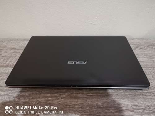 ***AMAZING BUSINESS CLASS*** ASUS i5 15 " HD SCREEN** 1 TB SATA DRIVE** 4 GB RAM