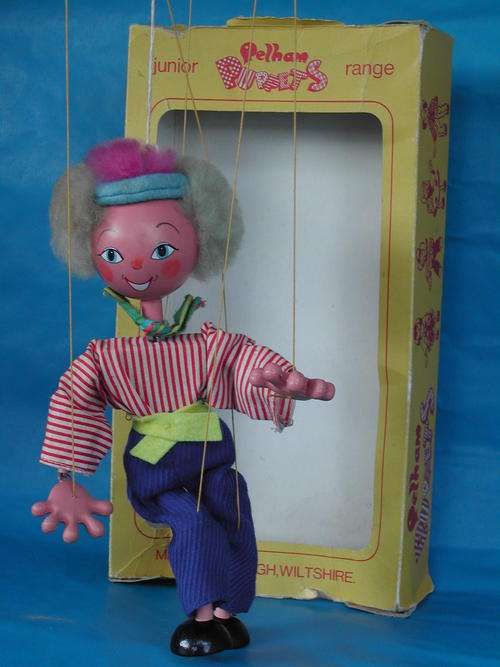 Pelham Puppet in Original Box