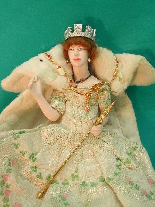 Peggy Nisbet Limited Edition Bisque Coronation Doll