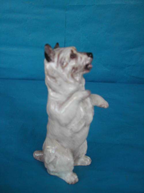 Royal Doulton: Seated Cairn Terrier