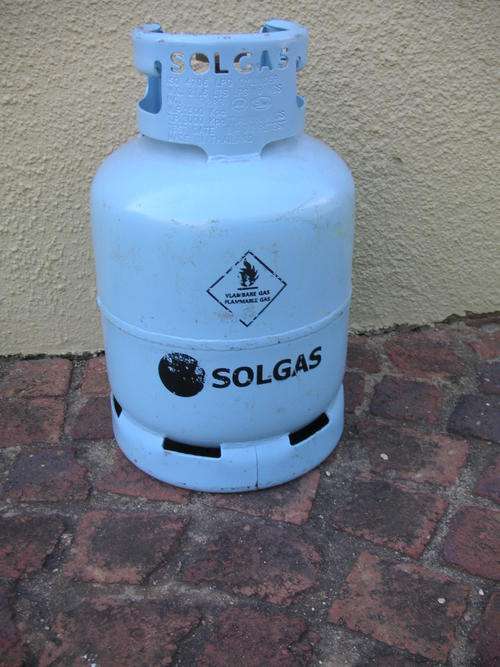 9KG GAS CYLINDER EMPTY