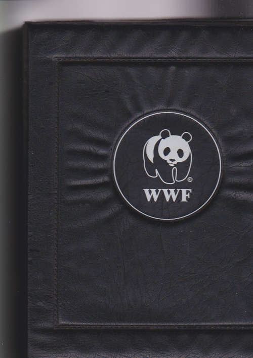 WWF STAMP ALBUMN . VERY GOOD CONDITION WITH PAGES.