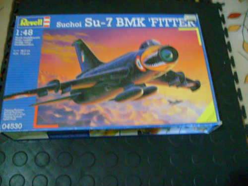 SUCHOI SU-7 BMK-''FITTER-1/48 SCALE-BY REVELL-COMPLETE