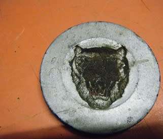 JAGUAR XJ6 1980'S WHEEL HUB CAP EMBLEM