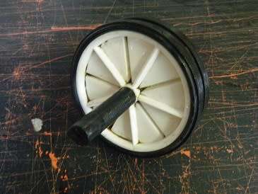 training wheel-for abs-and midsection
