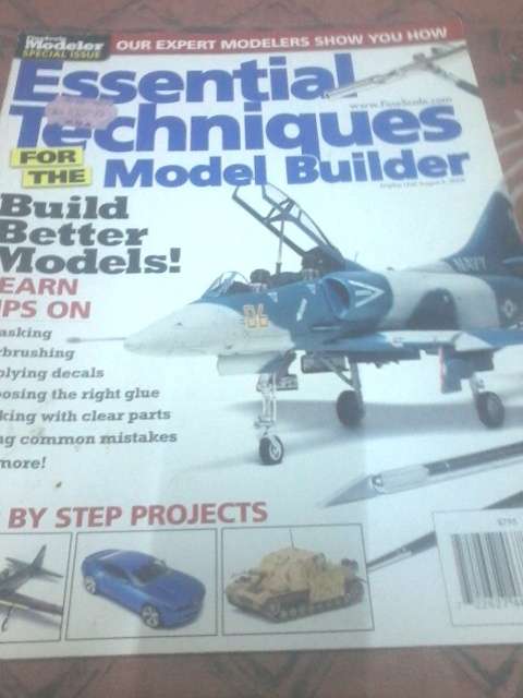 FINE SCALE MODELER-ESSENTIAL TECHNIQUES-AUGUST 2009-magazine in VERY  GOOD condition