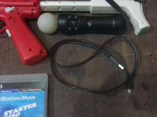 LATE ENTRY!!!-PS3 - Official Playstation Move Navigation 1xController+gun+starter disc +cables