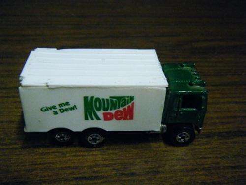 HOT WHEELS-MATTEL INC 1981-MOUNTAIN DEW TRUCK-MATCHBOX SCALE-IN GOOD CONDITION-NO BOX