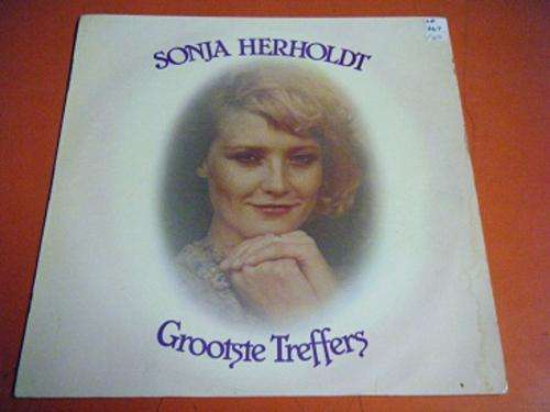 SONJA HERHOLDT GROOTSTE TREFFERS-MFP-1980-MI-BRIGADIERS-SRSJ 9021