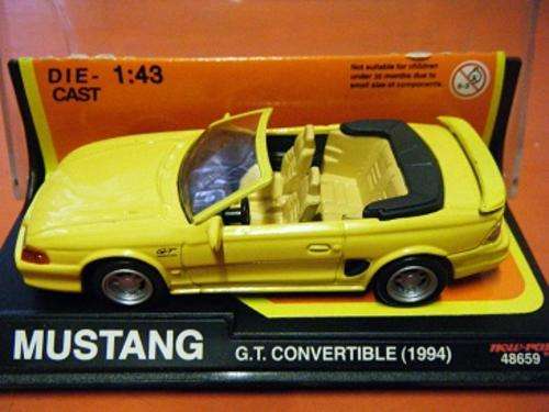 MUSTANG GT CONVERTIBLE(1994)-BY NEW RAY-1:43 SCALE-WITH DISPLAY CASE