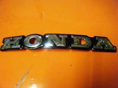HONDA BADGE FOR TANK-PLASTIC