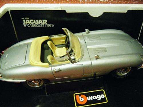 JAGUAR ""E"" CABRIOLET(1961)-VERY GOOD COND-ONLY WEENDSCREEN DAMAGE-BURAGO-1:18 SCALE-WITH BOX