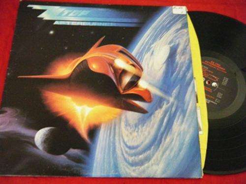 ZZ TOP-AFTERBURN LP-COVER HAVE LIGHT RING WEAR-VINYL IN EXCELLENT CONDITION