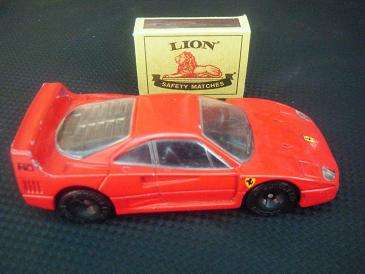 FERRARI F40-BY MATCHBOX SPECIALS-1/39 SCALE-1988--DOES HAVE CHIP MARKS-NO BOX