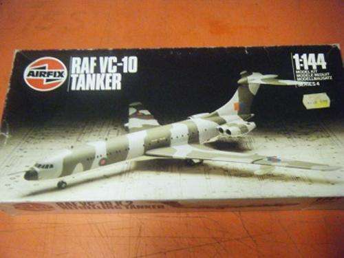 VICKERS VC 10 TANKER-1/144-AIRFIX
