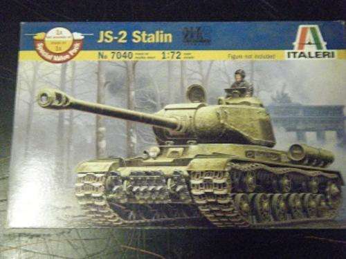 JS-2 STALIN-ITALERI-1/72 SCALE