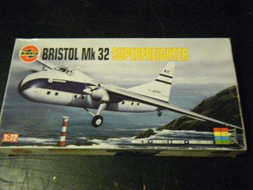 BRISTOL MK32 SUPERFREIGHTER-AIRFIX-1/72 SCALE