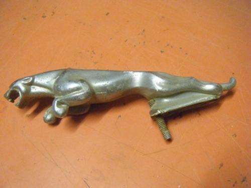 JAGUAR XJ6 MASCOT -IN VERY GOOD CONDITION-20CM IN LENGTH