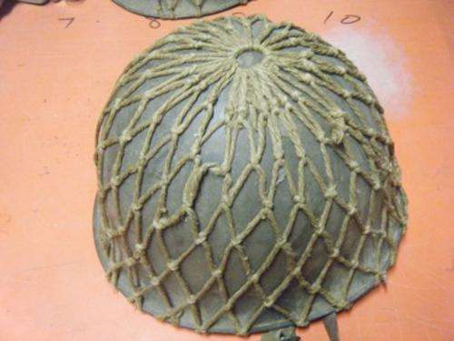 GRENSOORLOG-WAR HELMET-SEE PICS